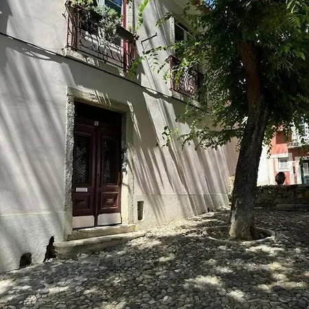 Διαμέρισμα Historical Largo Do Menino *